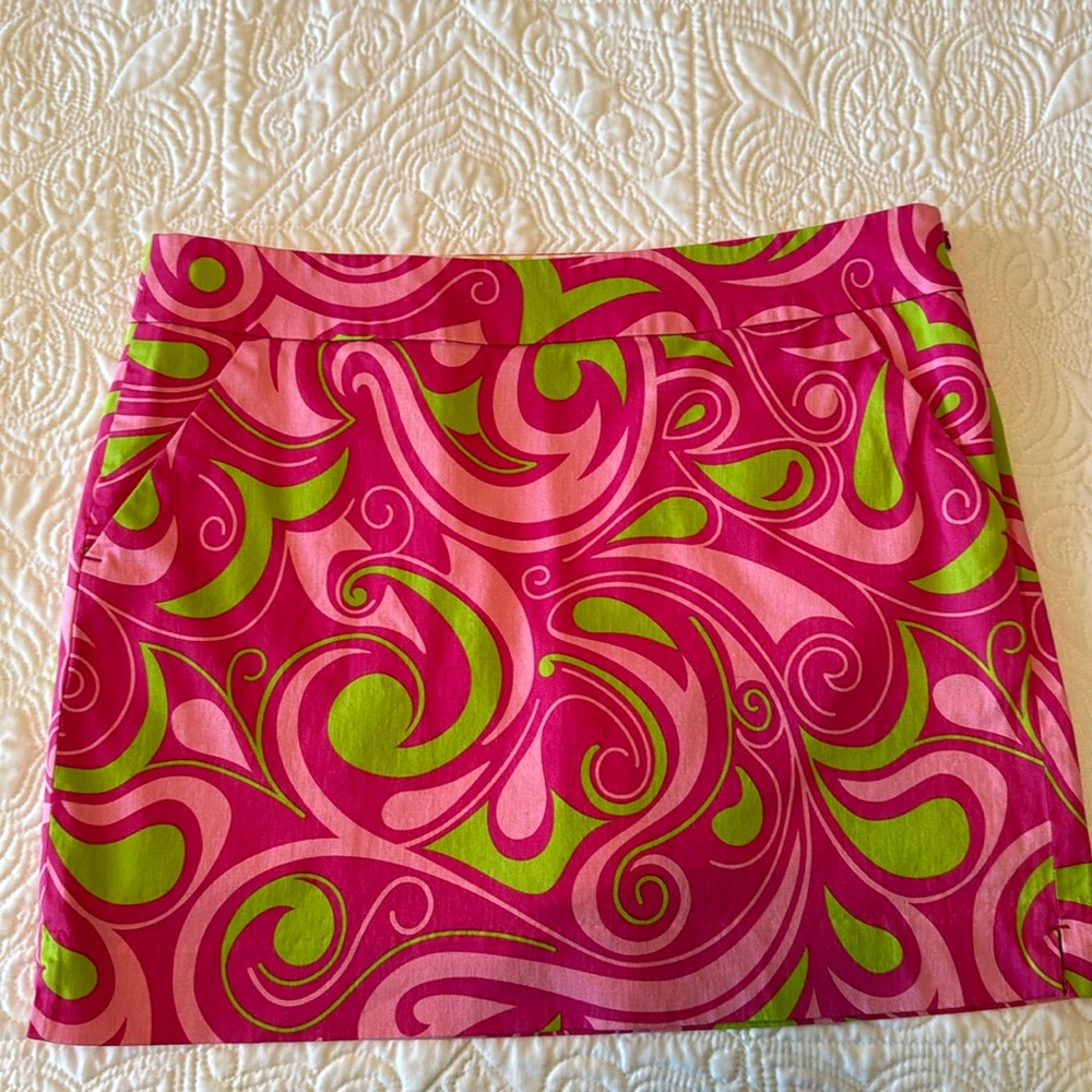 Loudmouth Golf Skort Size 10. Colorful Hot Pink / Lime Green Lava Lamp pattern.